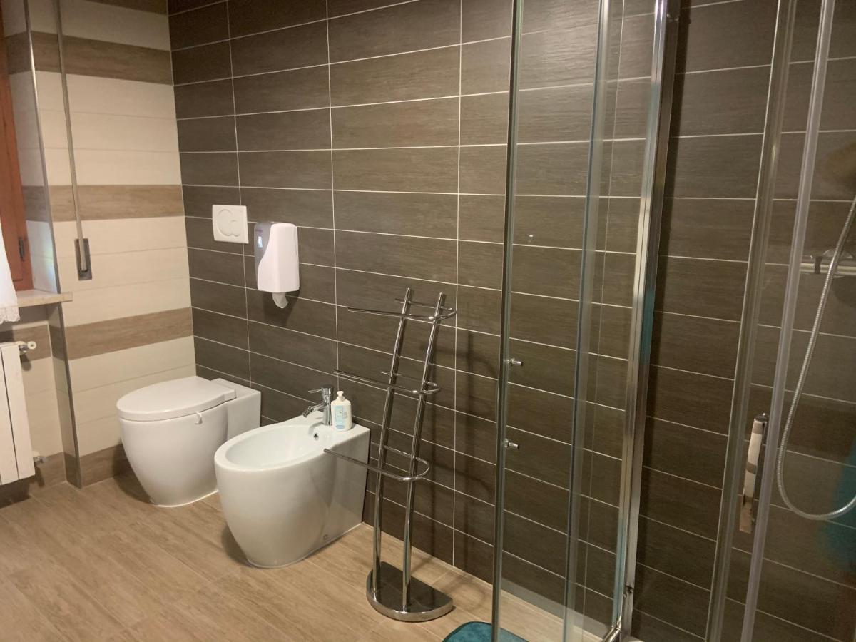 Il Girasole Bed & Breakfast Basciano Luaran gambar