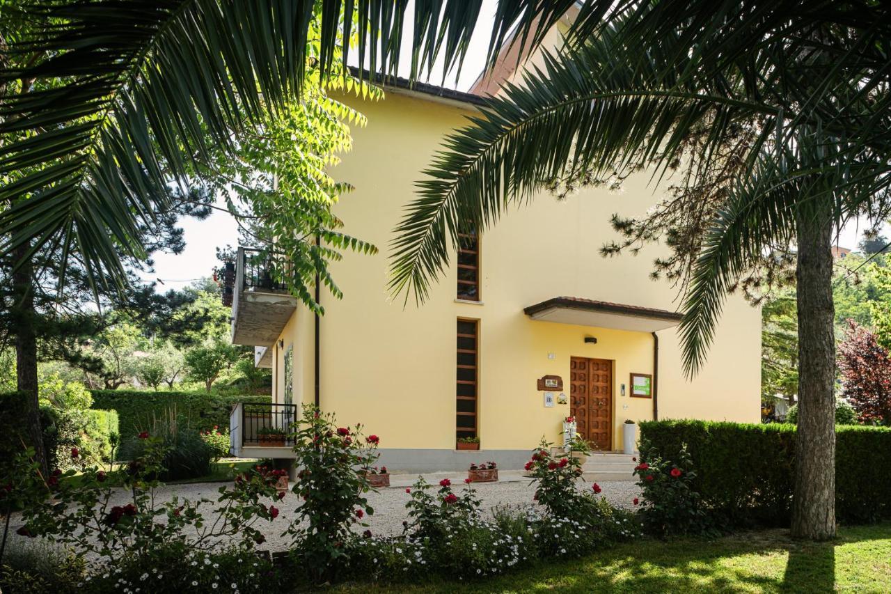 Il Girasole Bed & Breakfast Basciano Luaran gambar