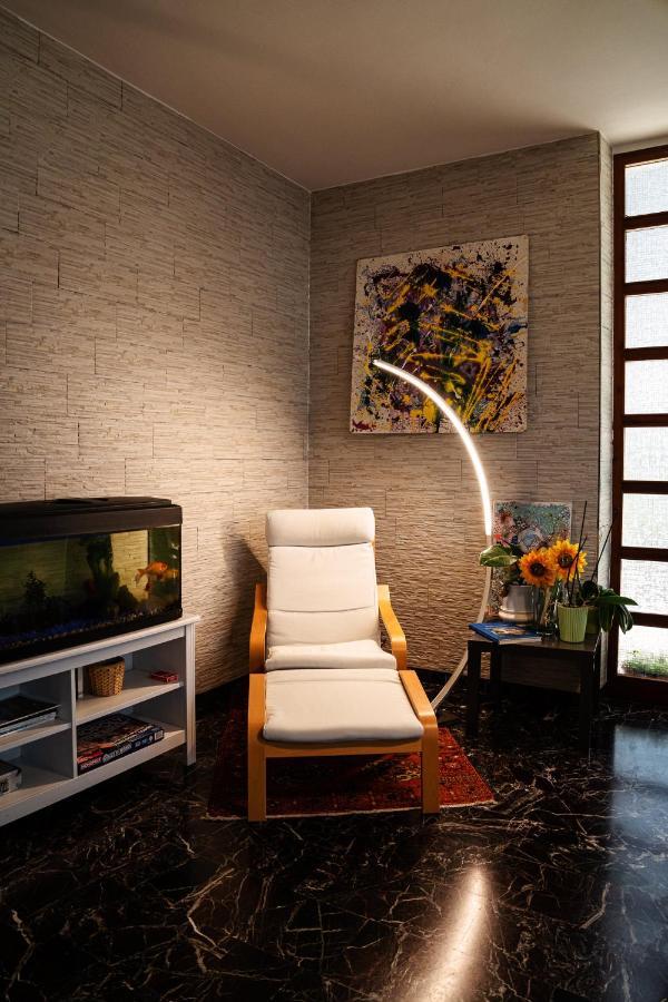 Il Girasole Bed & Breakfast Basciano Luaran gambar