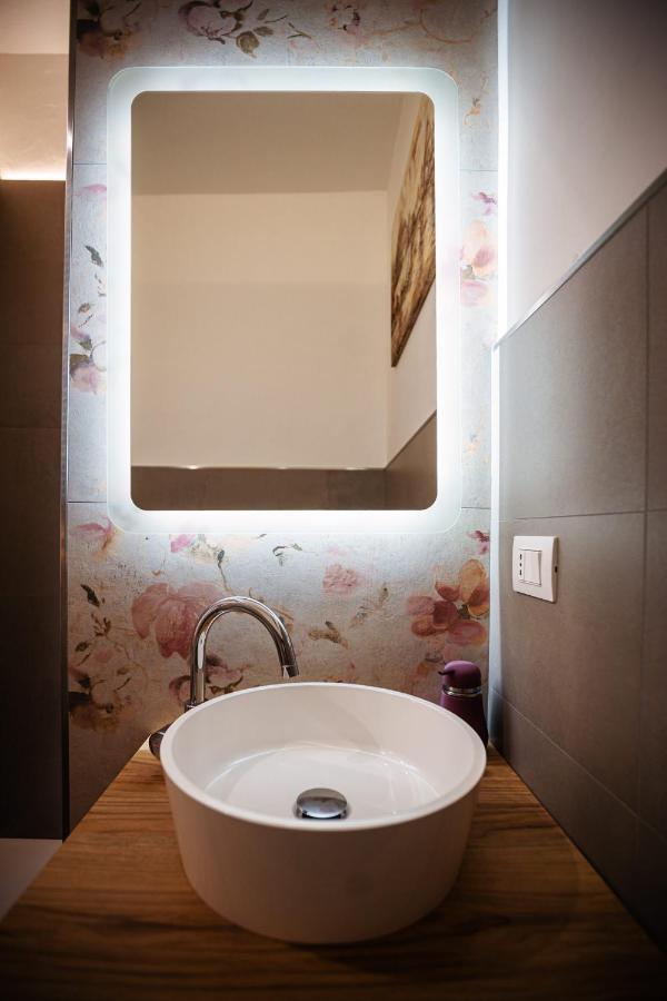 Il Girasole Bed & Breakfast Basciano Luaran gambar