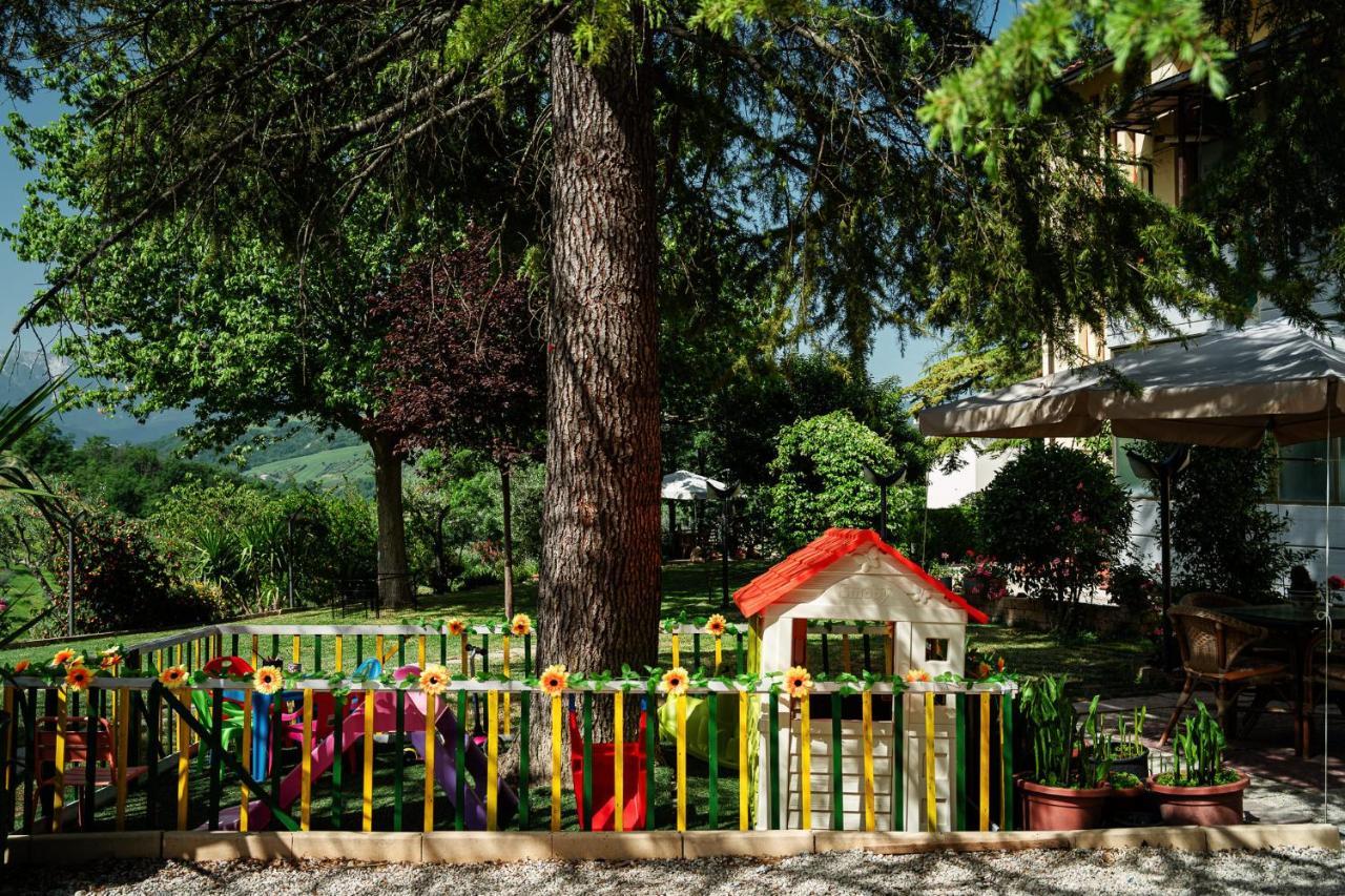 Il Girasole Bed & Breakfast Basciano Luaran gambar