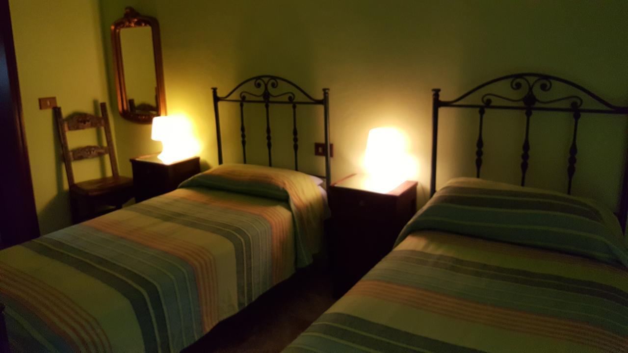 Il Girasole Bed & Breakfast Basciano Luaran gambar